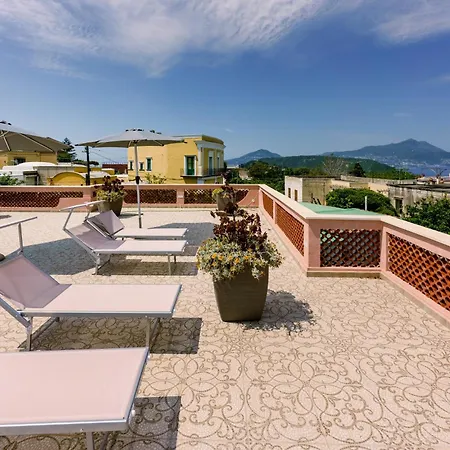 Le Jardin Bed & Breakfast 4*