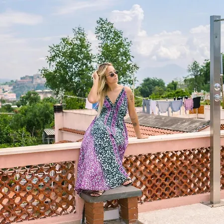 Le Jardin Oda ve Kahvaltı 3*