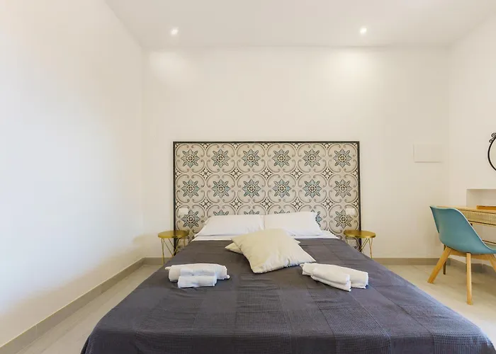 Couette-café Le Jardin 3*